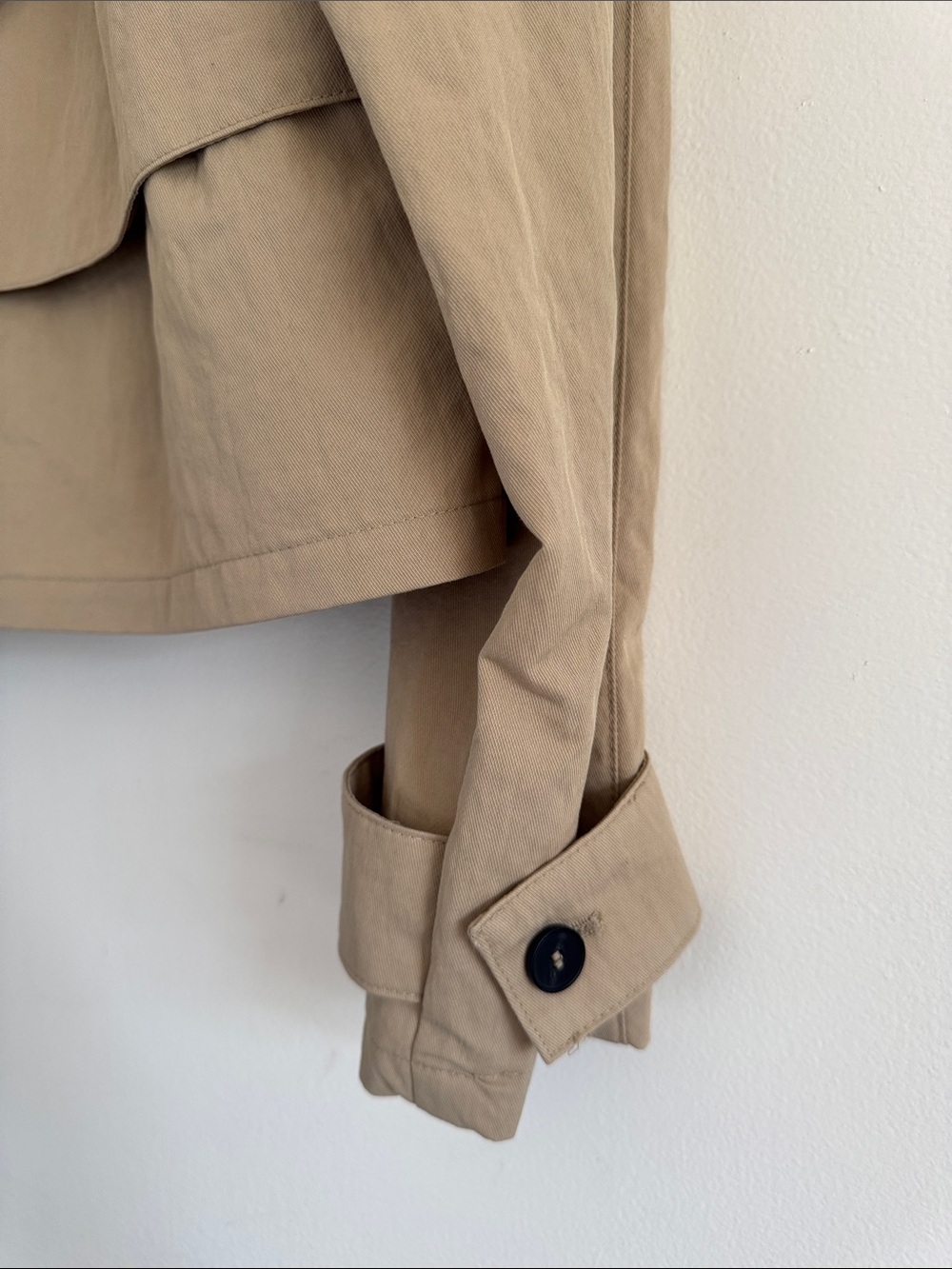 Zara Beige Cropped Double-Breasted Trench Coat - Picture 5 of 6